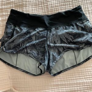 Woman’s lululemon shorts